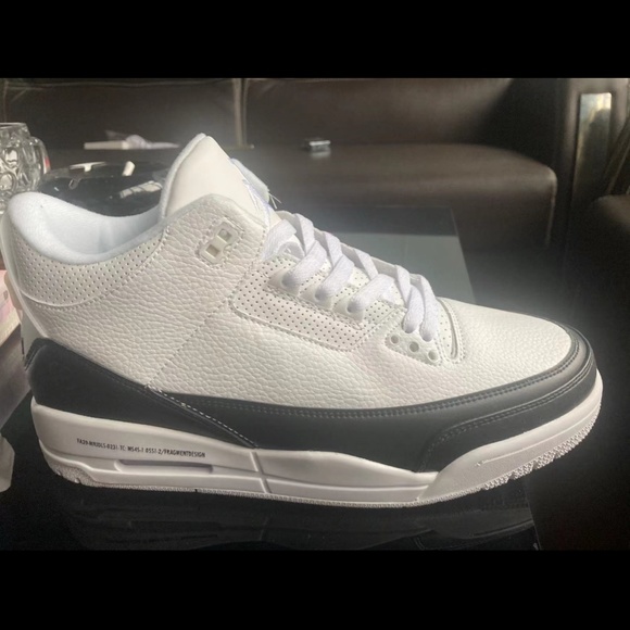 Jordan 3 Retro Fragment - Picture 6 of 6